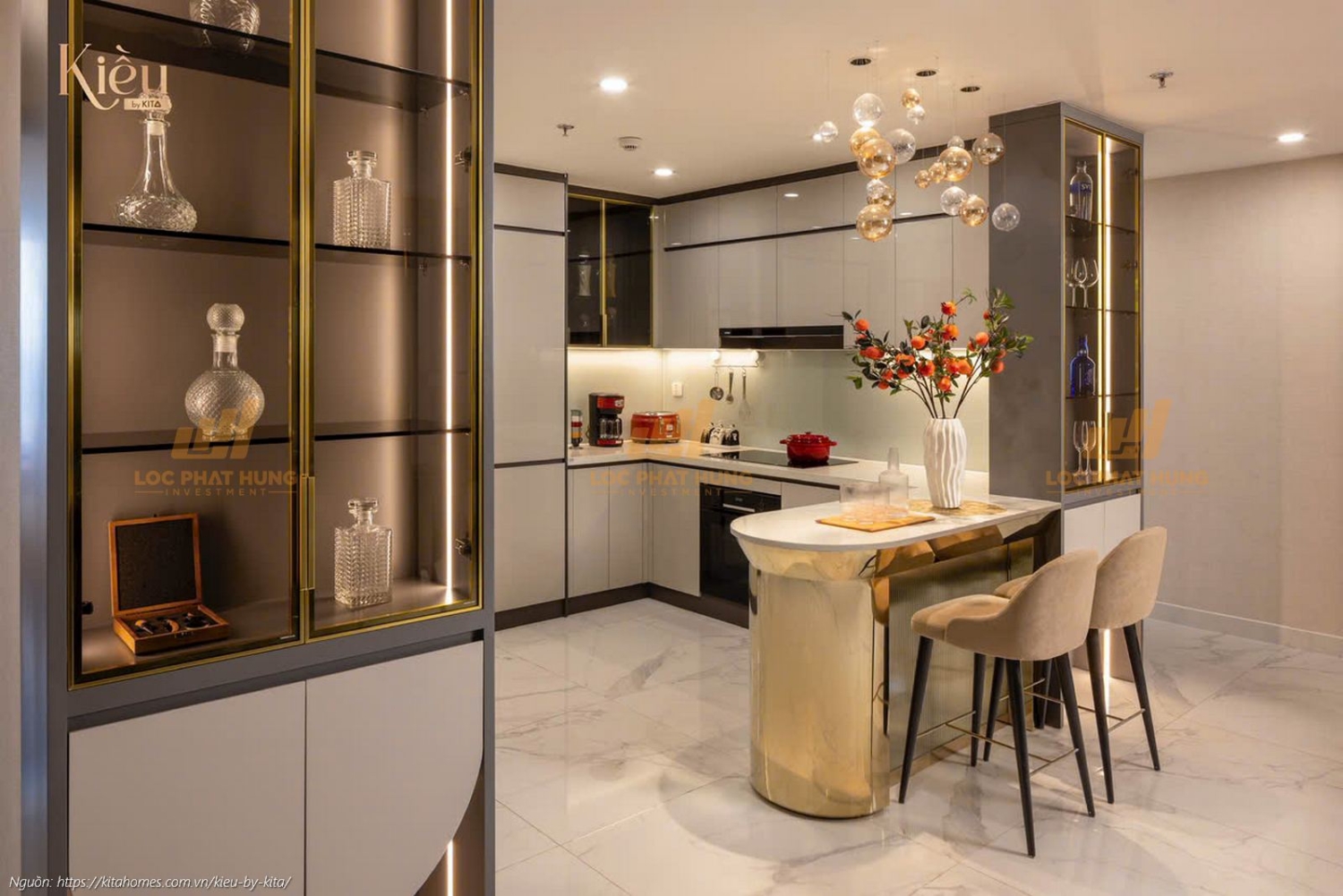 Không gian bếp và bàn ăn tại nhà mẫu căn hộ 23-02 (3PN-2WC, 155m2) dự án Kiều By Kita, thiết kế hiện đại