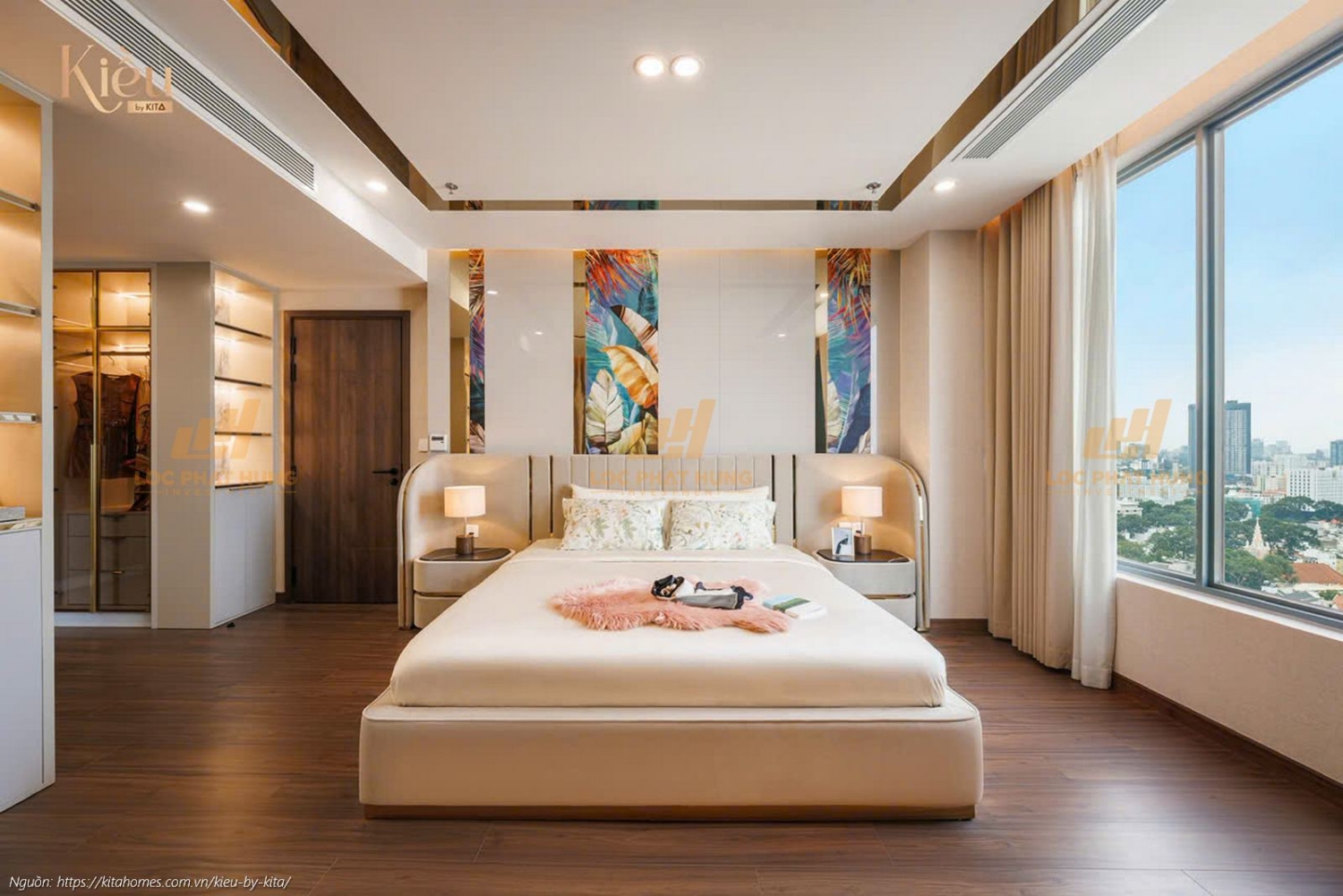 Không gian phòng ngủ master rộng rãi tại nhà mẫu căn hộ 23-02 (3PN-2WC, 155m2) dự án Kiều By Kita Quận 5
